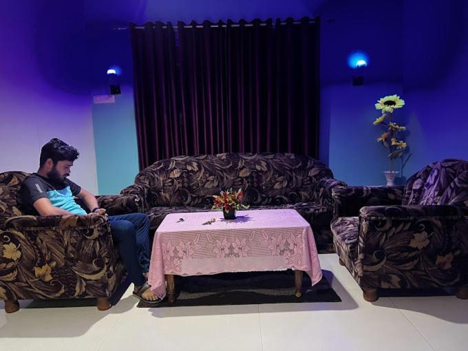 Hotel Crystal Cottage Bhubaneswar Zewnętrze zdjęcie